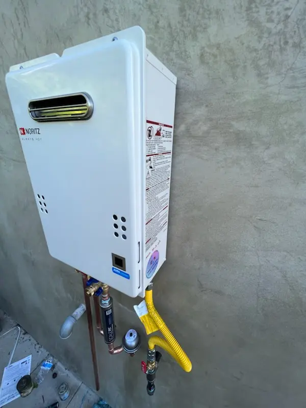 Tankless water heater installation for Cattlemans Cove homes